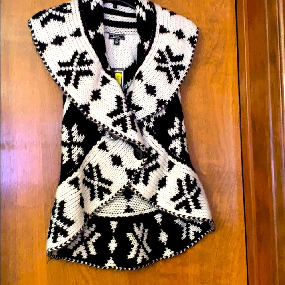 Black and white sweater